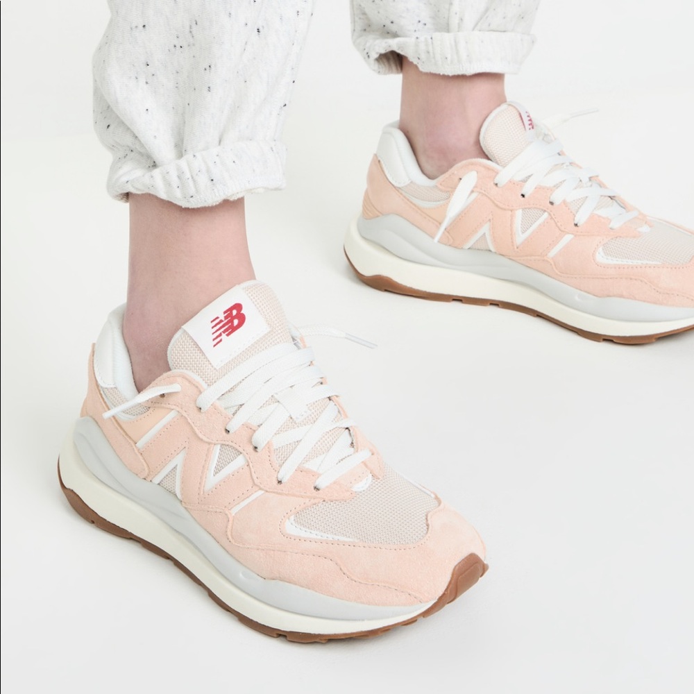 NEW New Balance 5740 sneakers 💖 vintage rose